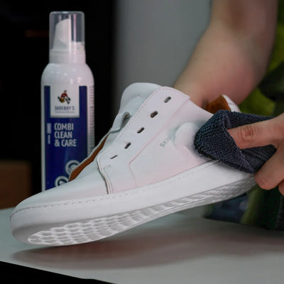 Reinigungsschaum COMBI CLEAN & CARE mit Pflege