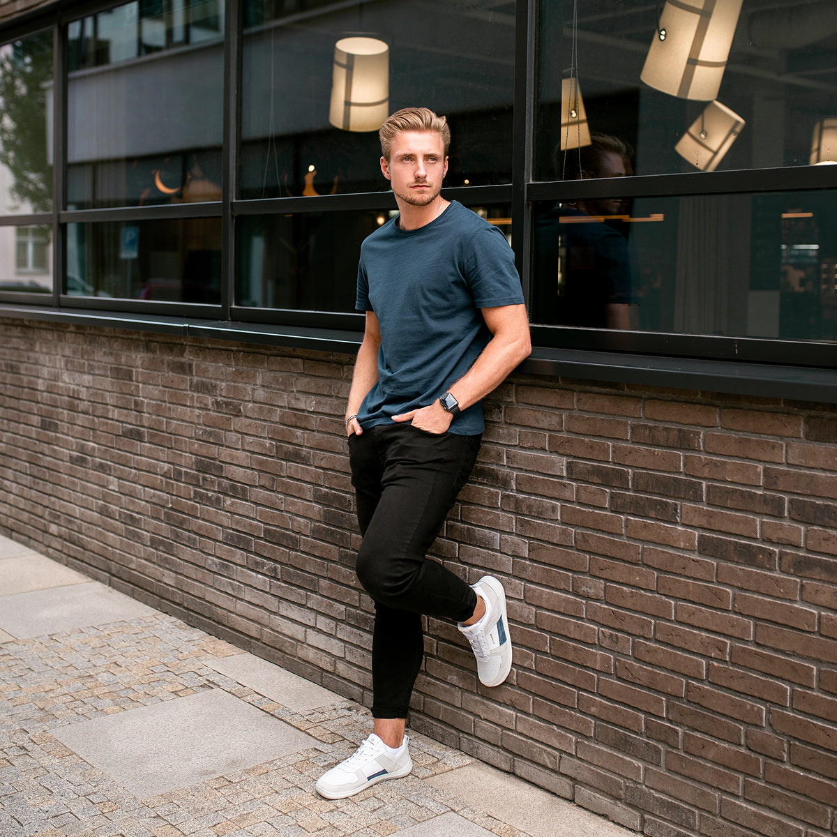 Oldschooler II Blue/White