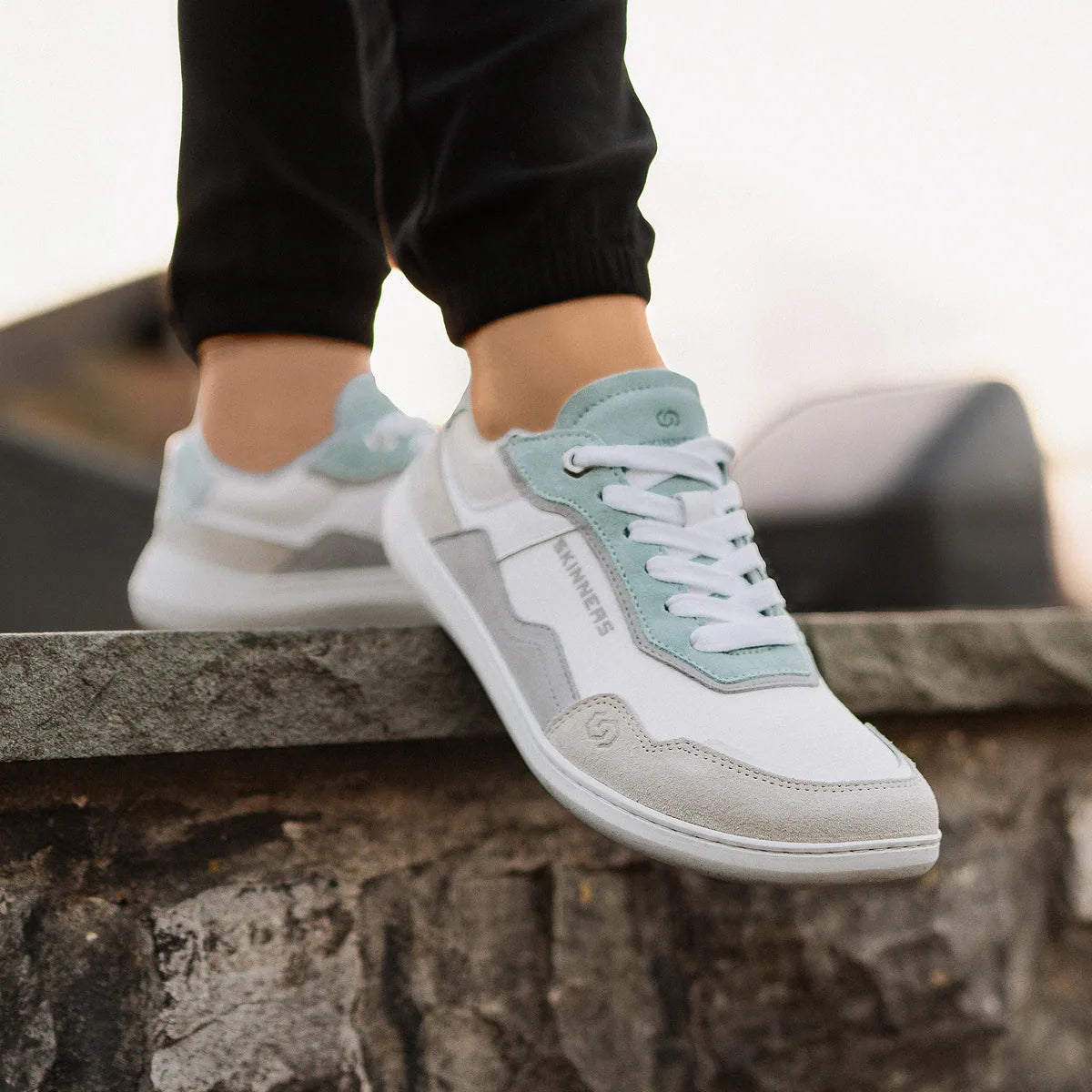 skinners_camina_off_white_mint_1